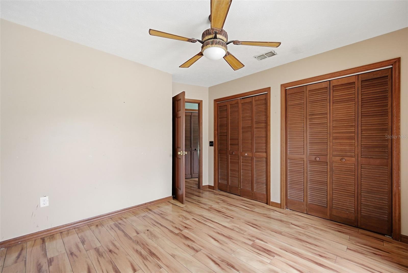 SHADOW RUN UNIT 2 - Residential