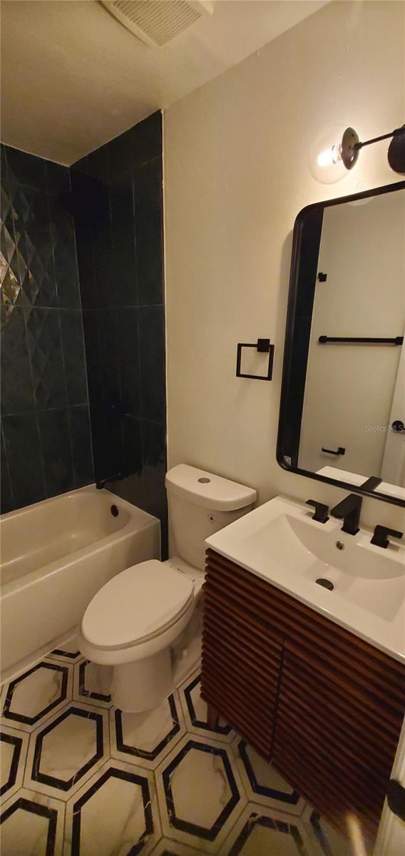 SUTTON W D - Residential