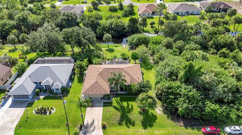 A home in NORTH PORT