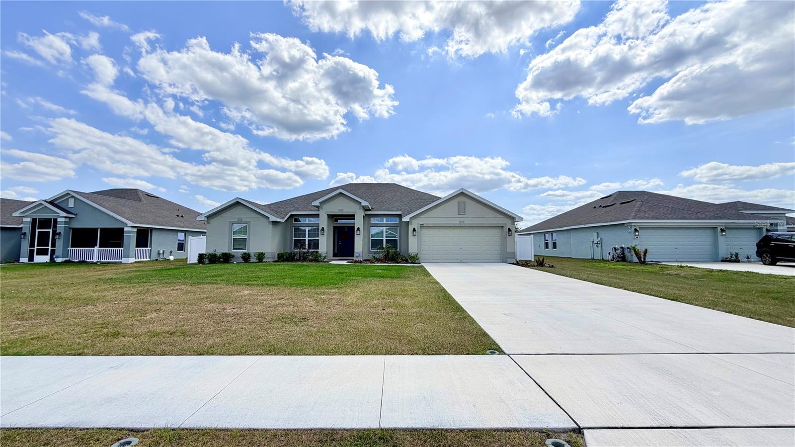 4015 TULLAMORE LANE