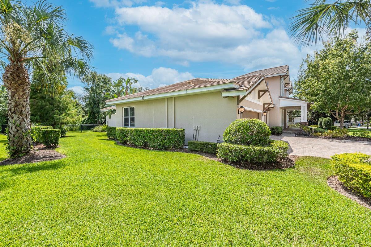 FISHHAWK RANCH PH 2 PRCL - Residential