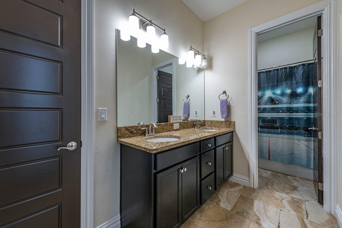 FISHHAWK RANCH PH 2 PRCL - Residential