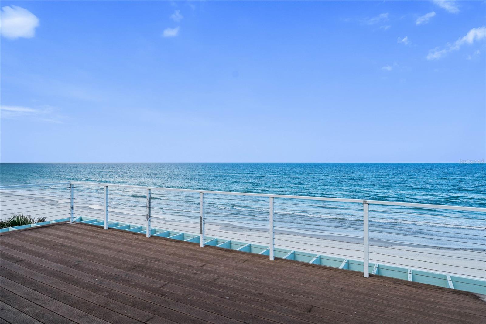 SILVER SANDS - Residential