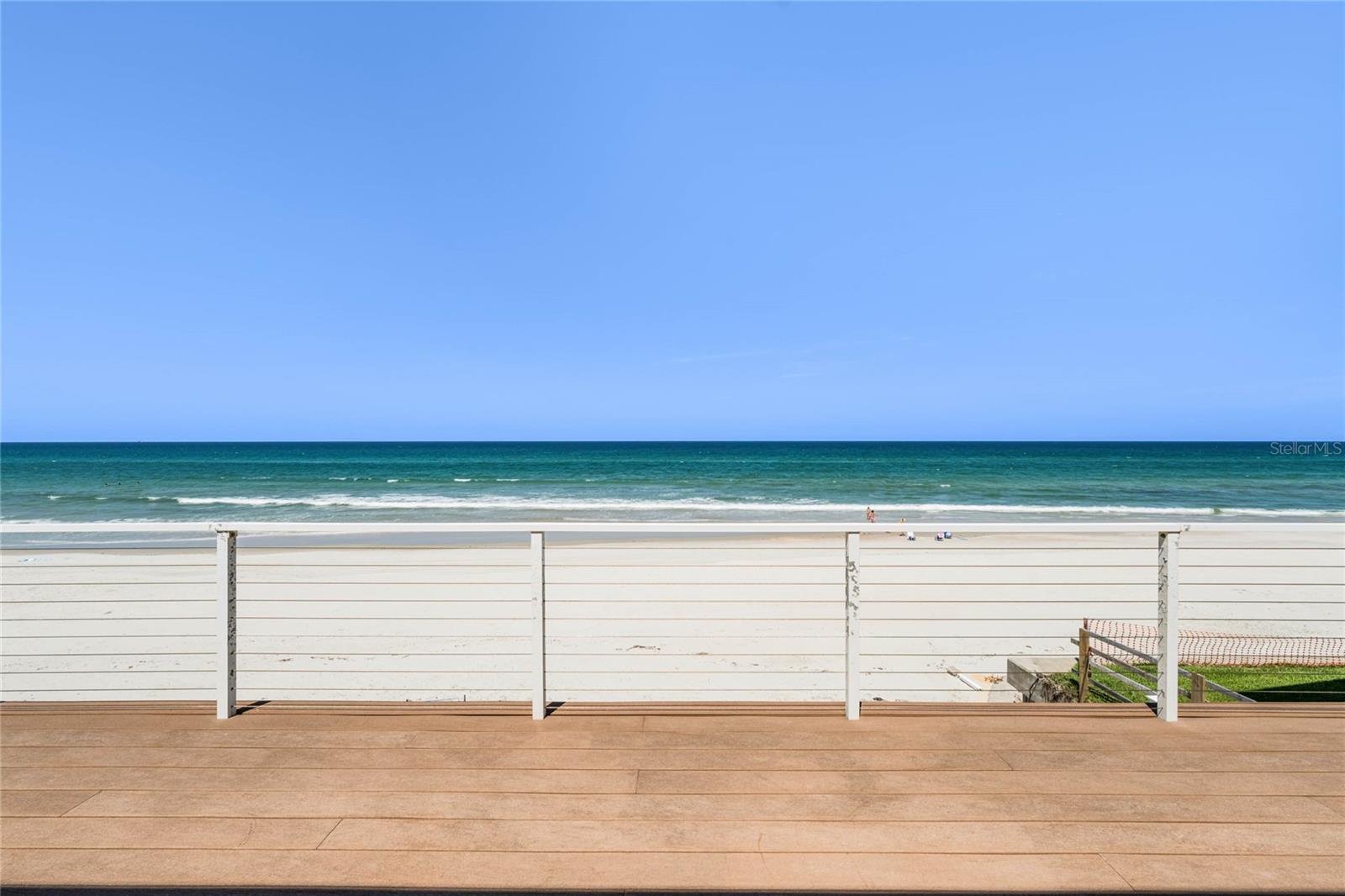 SILVER SANDS - Residential