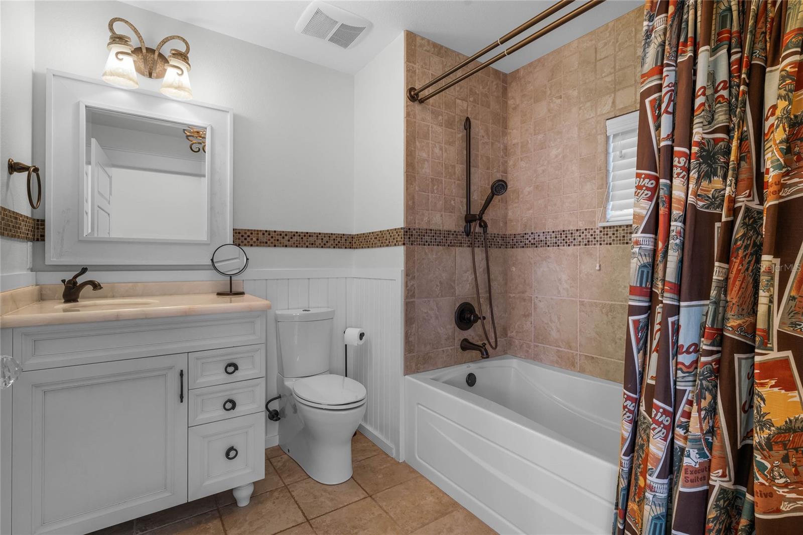 SILVER SANDS - Residential