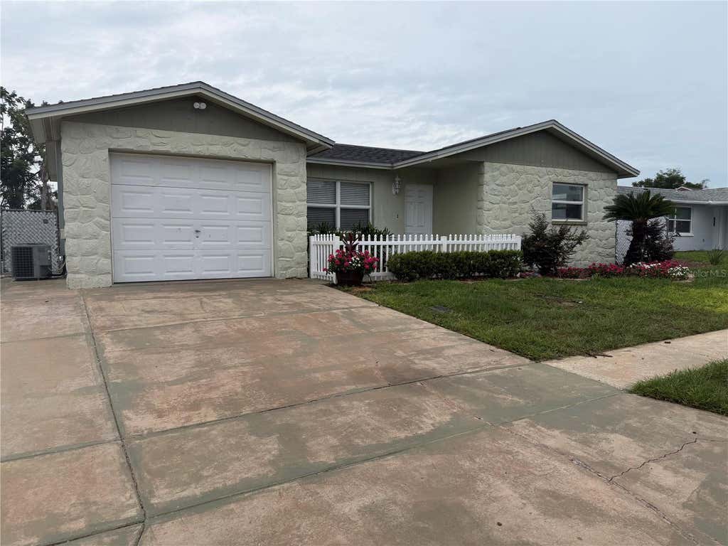 Photo of 6310 Diamond Dr, New Port Richey, FL 34653 (MLS # W7888202)