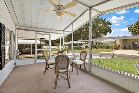 A home in FRUITLAND PARK