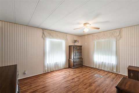 A home in FRUITLAND PARK