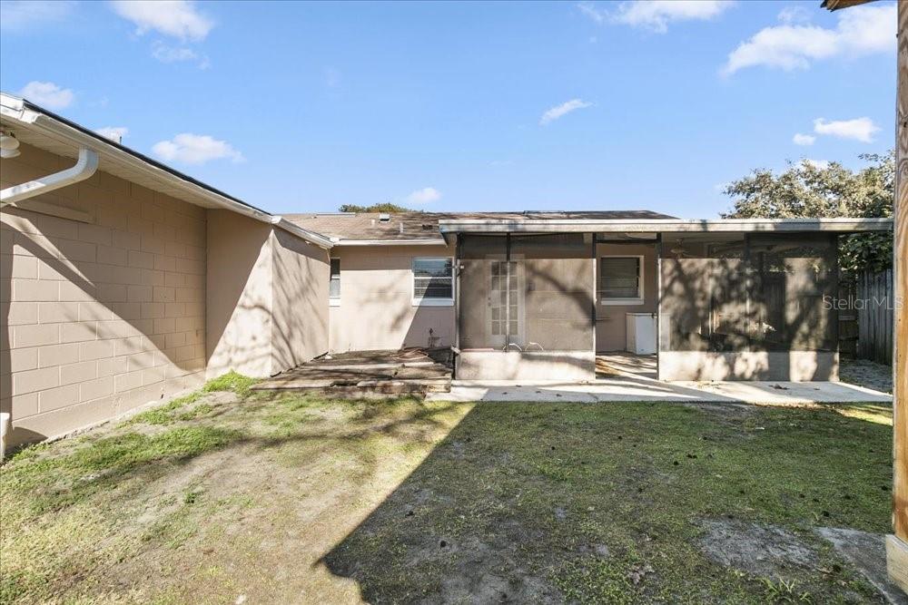 ROUND LAKE ESTATES - Residential