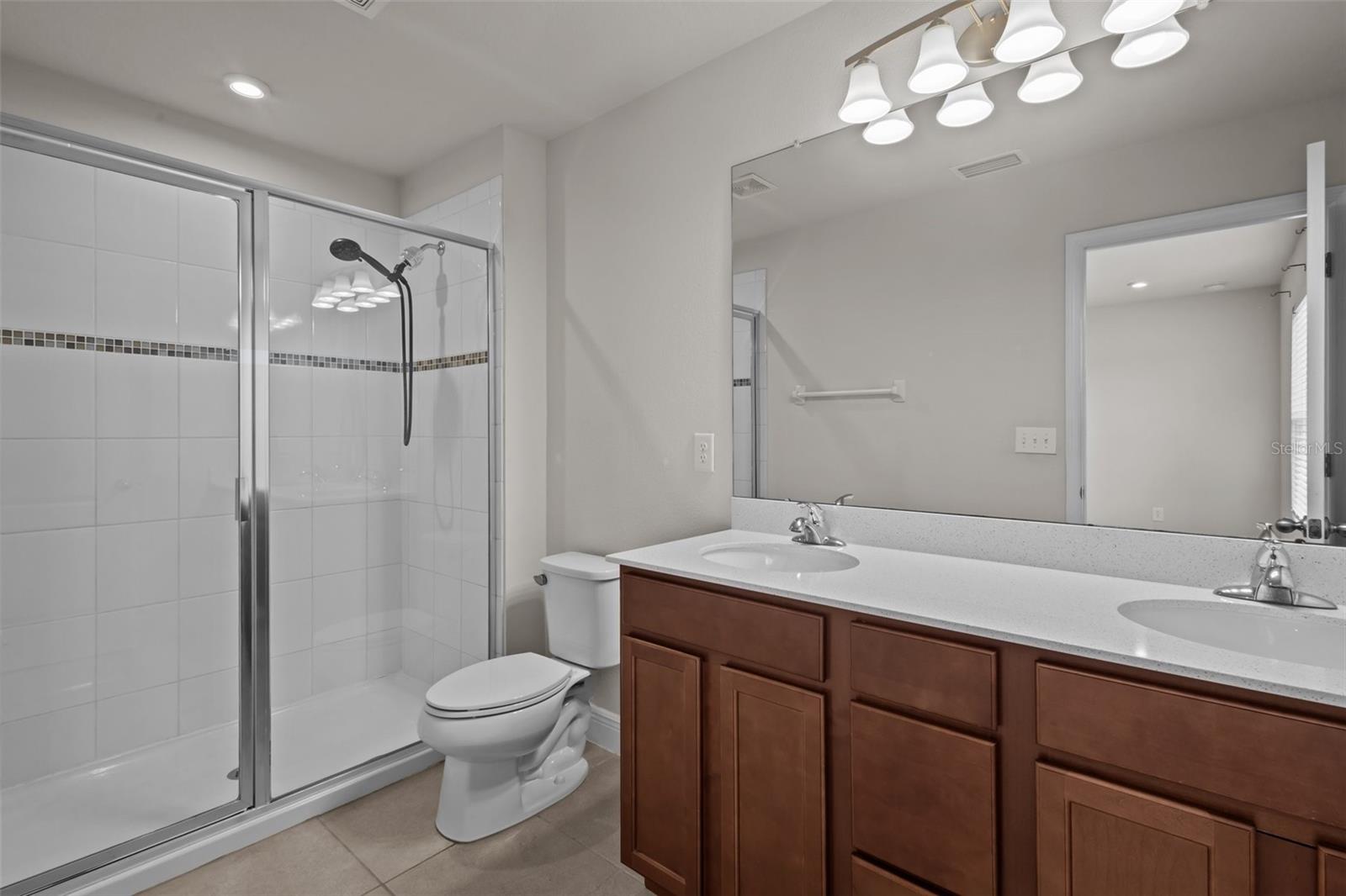 ASTURIA PH 3 - Residential Lease