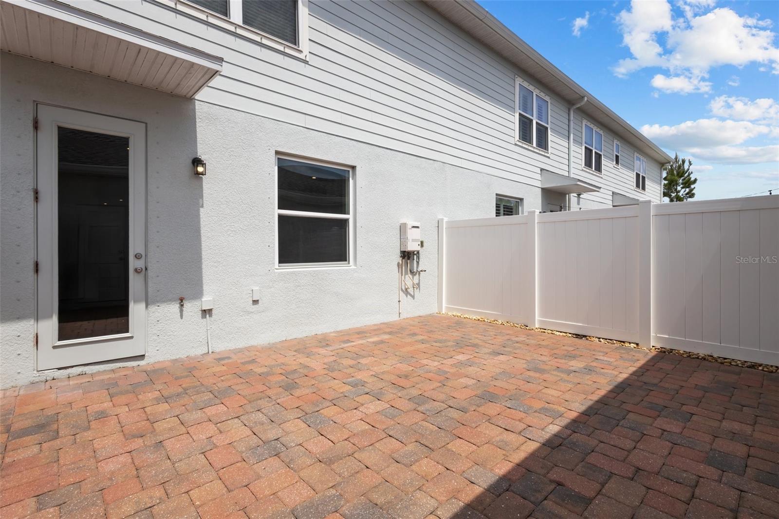 ASTURIA PH 3 - Residential Lease