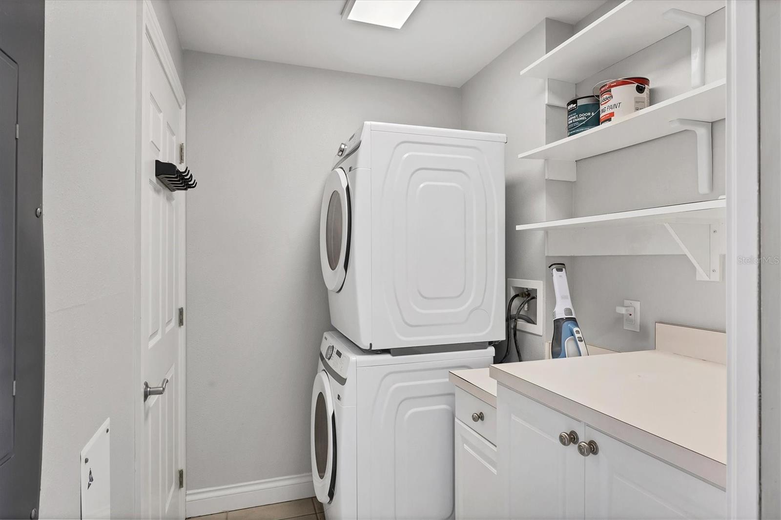 THE LOFTS ON MAIN - Residential