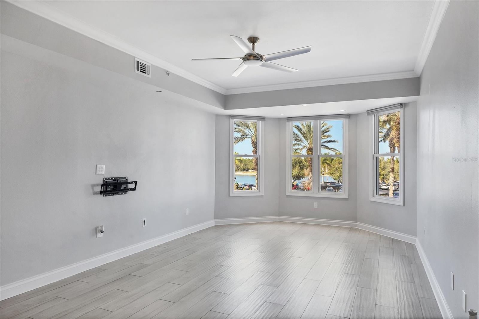 8111 LAKEWOOD MAIN STREET 207, LAKEWOOD RANCH, FL, 34202 4 8111 LAKEWOOD MAIN STREET 207