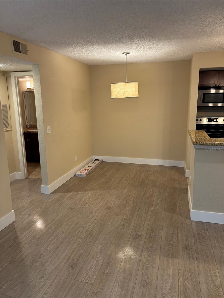 RESIDENCE/MILLENIA - Residential Lease
