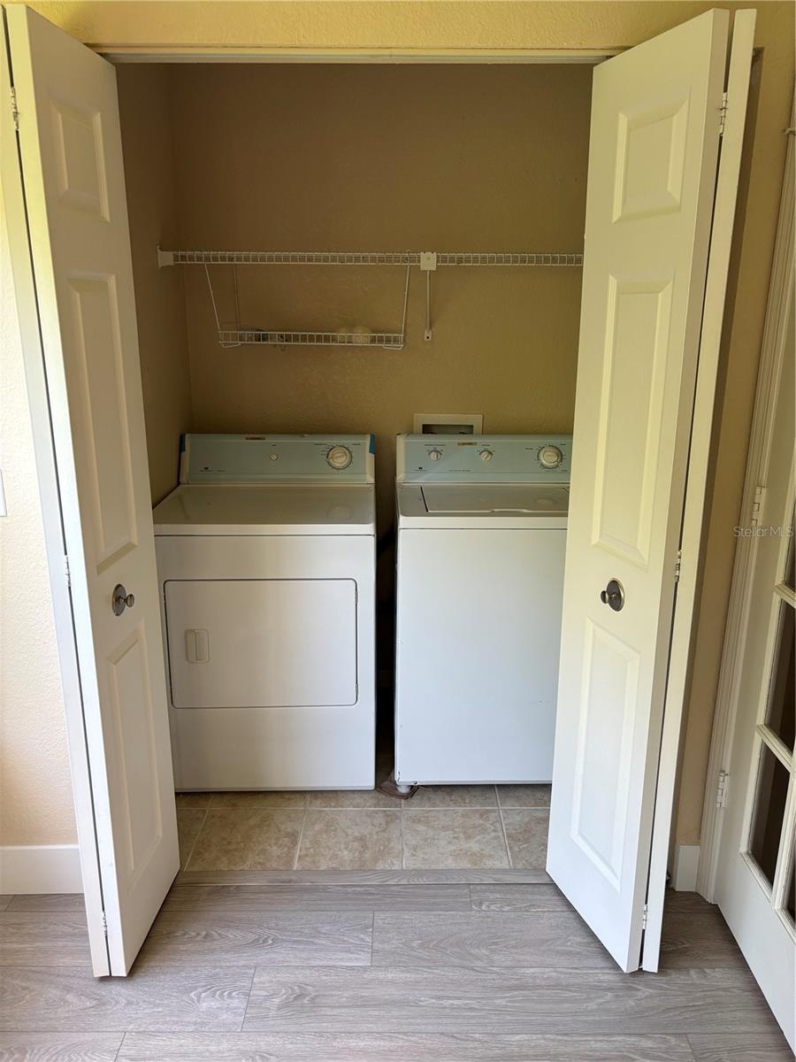 RESIDENCE/MILLENIA - Residential Lease