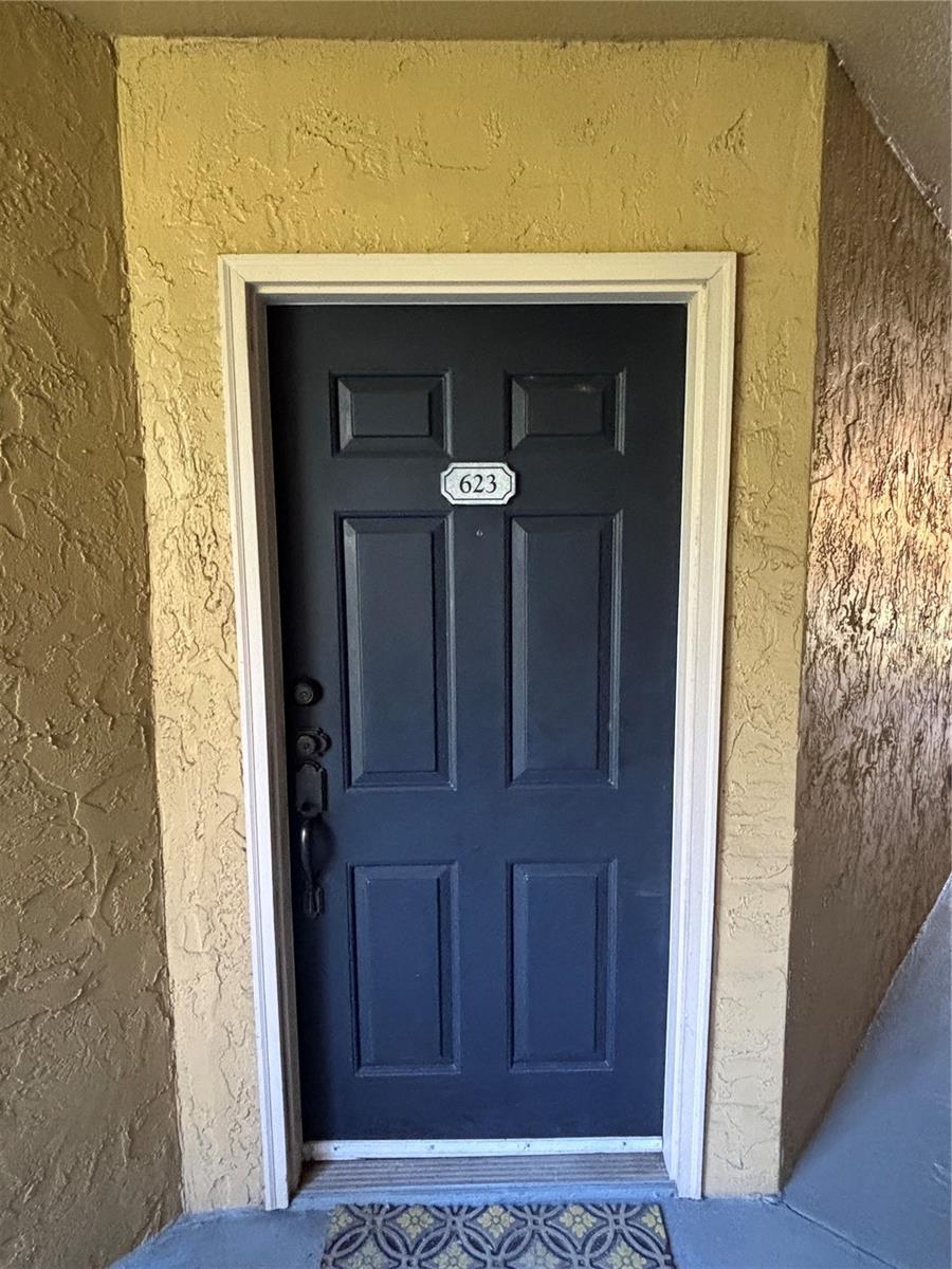 RESIDENCE/MILLENIA - Residential Lease