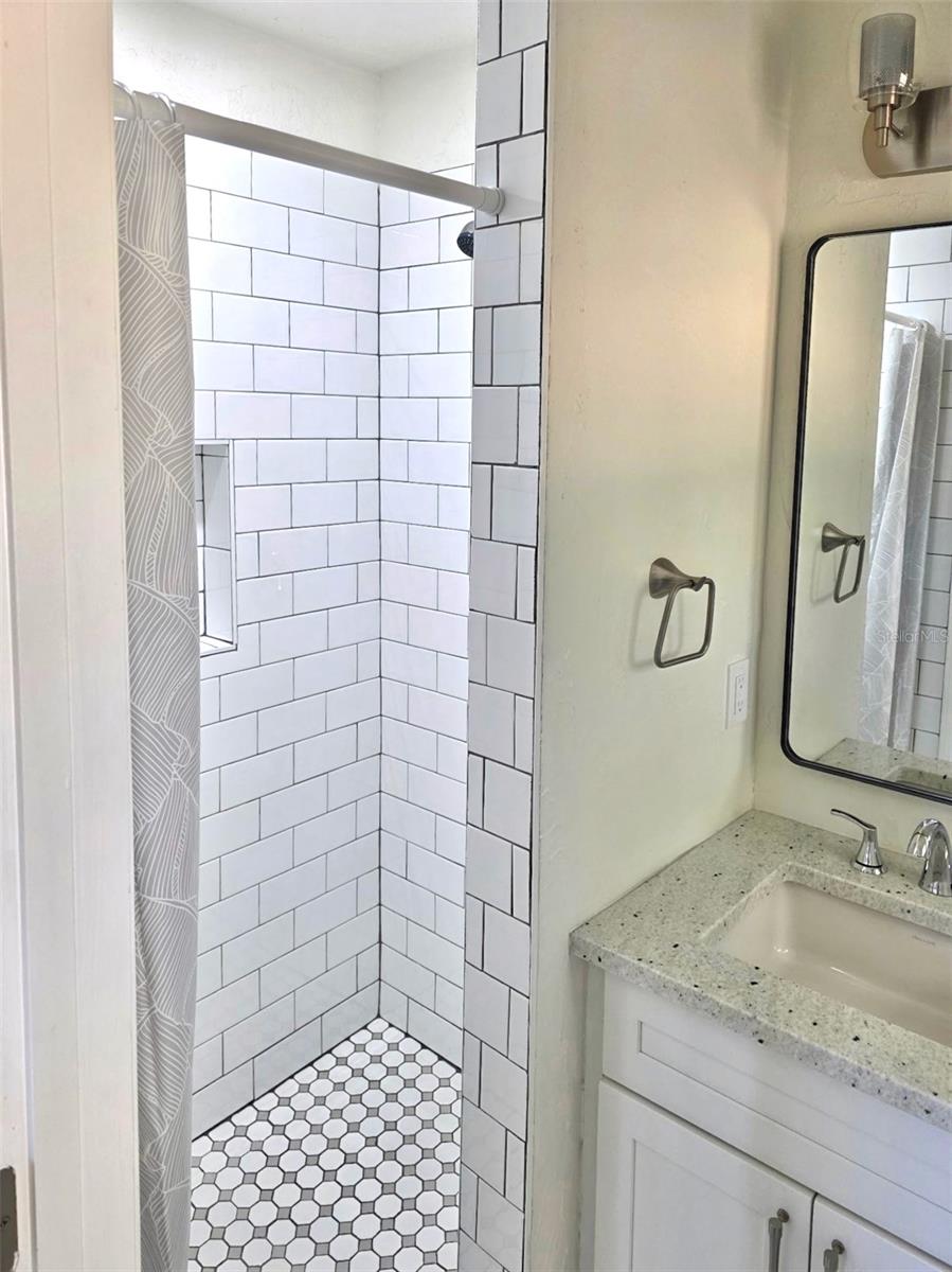 LINCOLN HEIGHTS - Residential