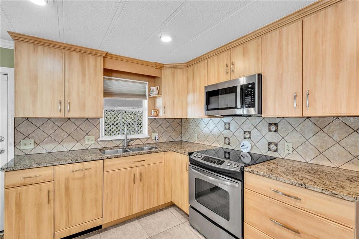 ALAMEDA ISLES - Residential
