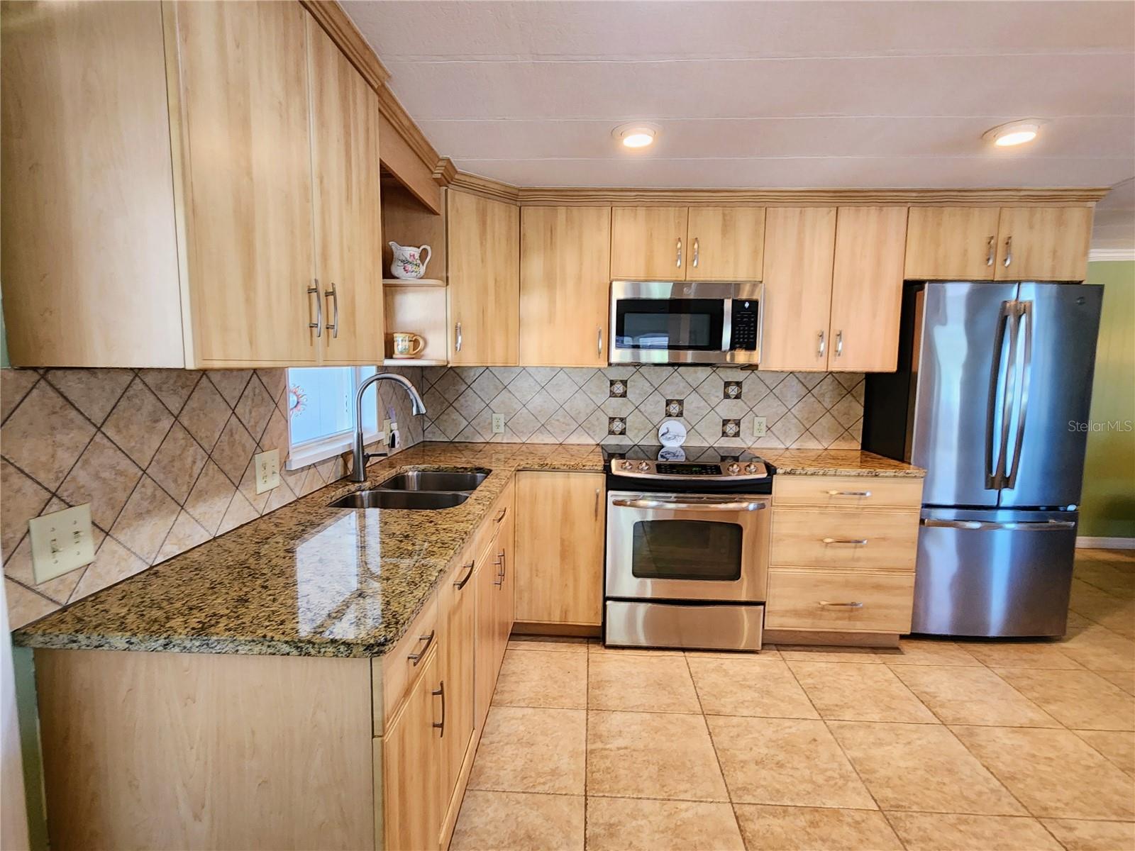 ALAMEDA ISLES - Residential