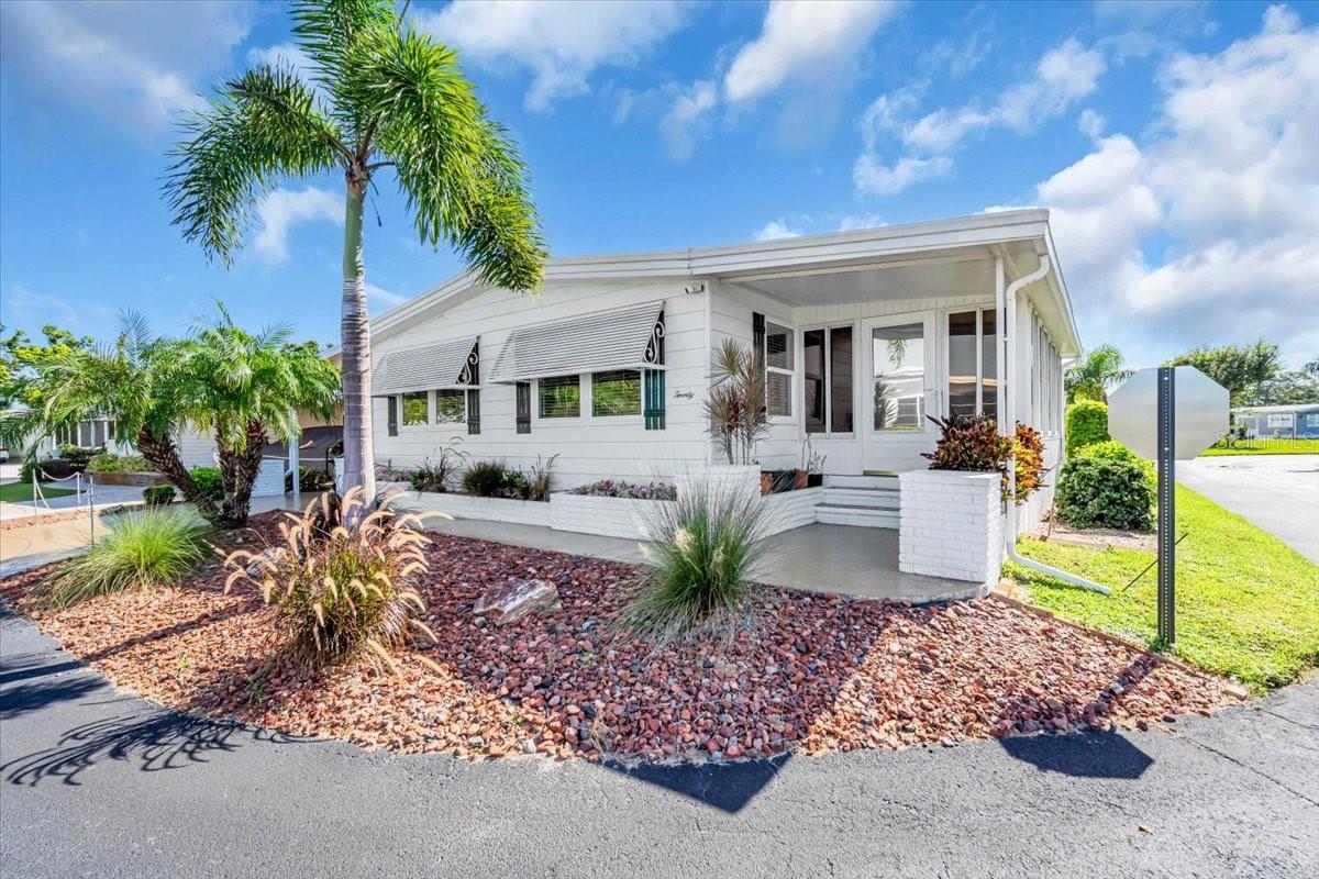 ALAMEDA ISLES - Residential