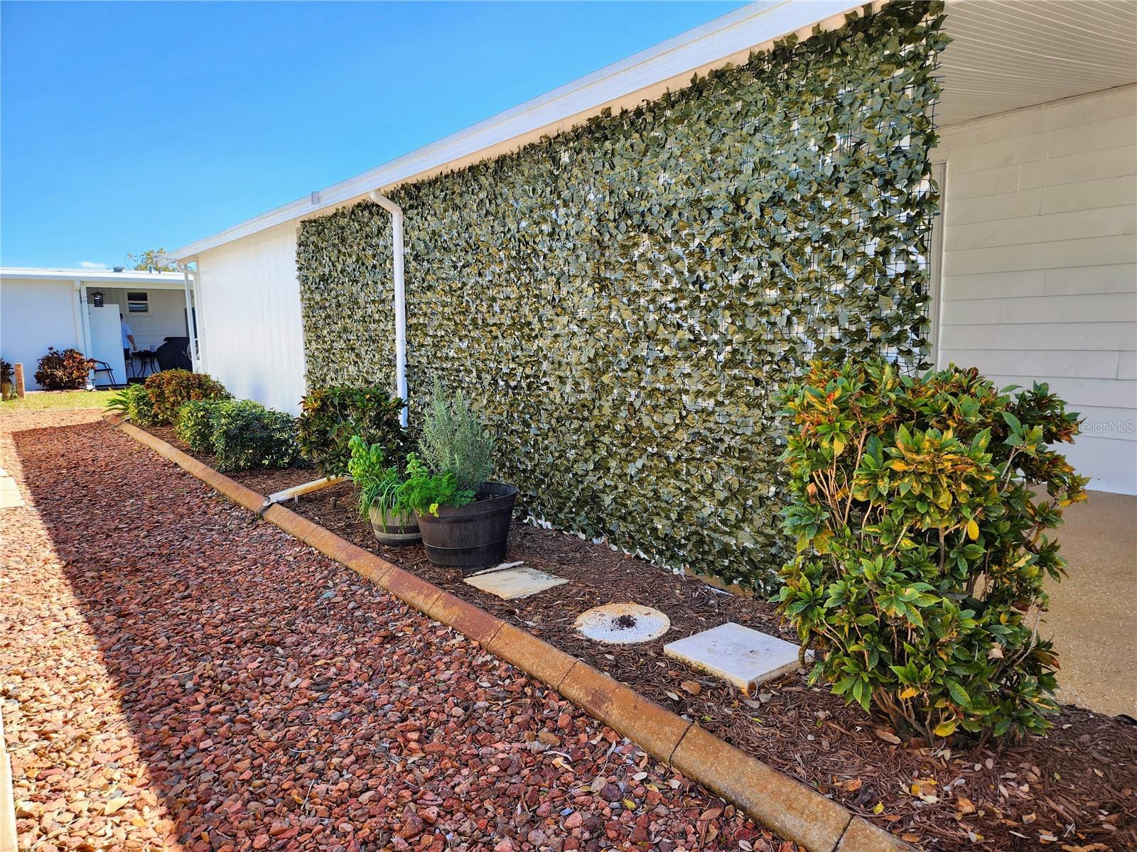 ALAMEDA ISLES - Residential
