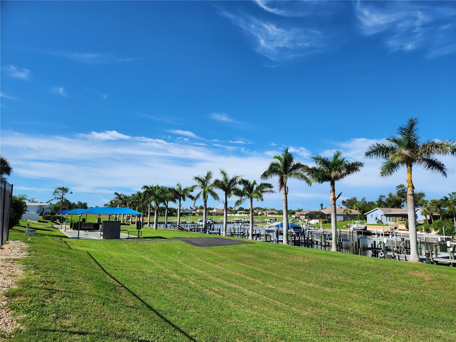 ALAMEDA ISLES - Residential