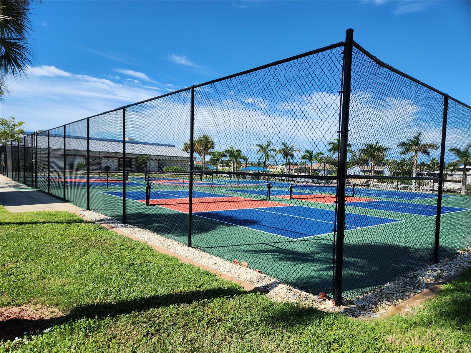 ALAMEDA ISLES - Residential