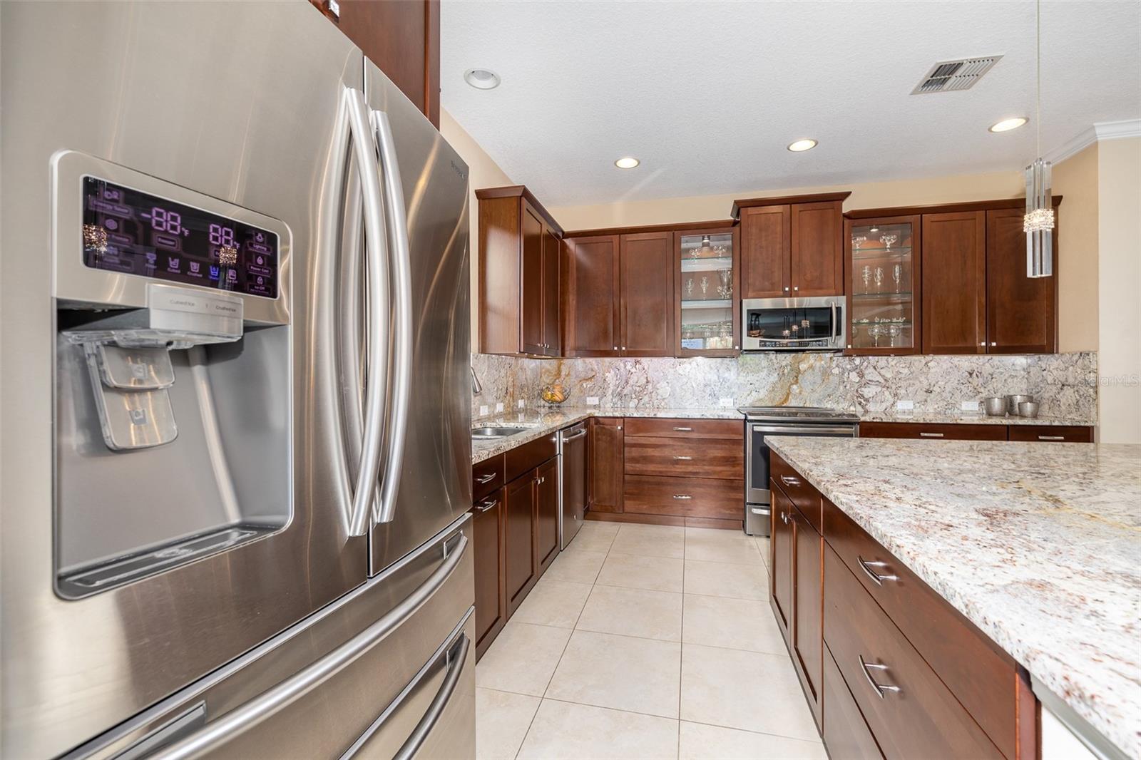 RANDAL PARK - Residential Lease