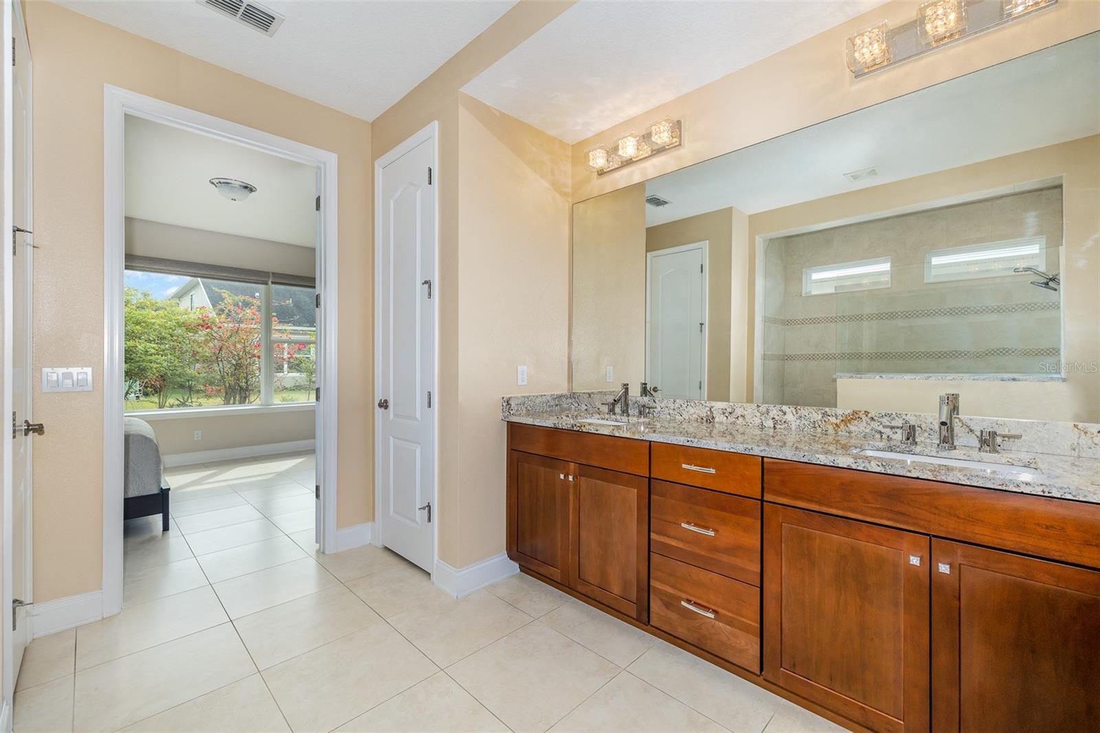 RANDAL PARK - Residential Lease