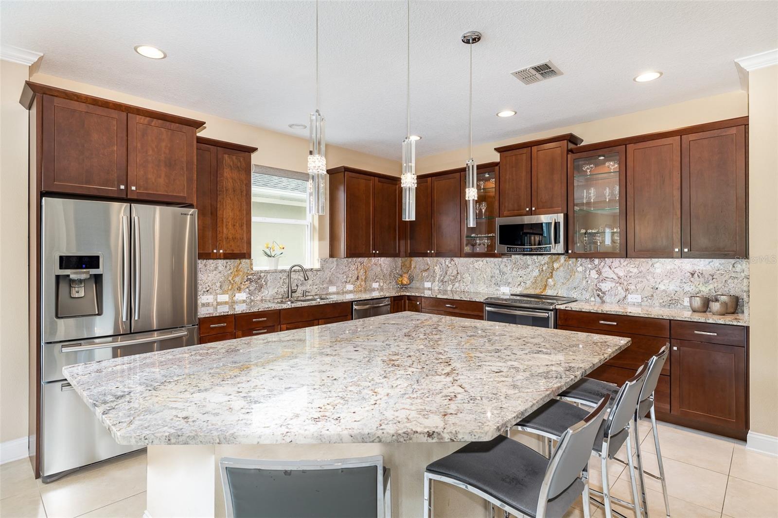 RANDAL PARK - Residential Lease