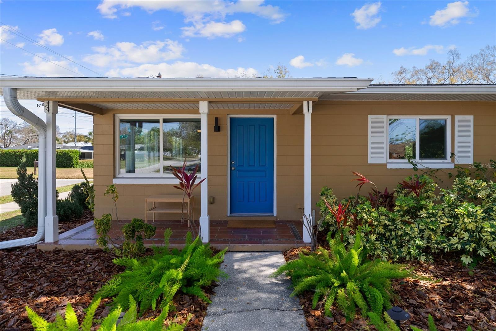 LARSEN PLACE - Residential