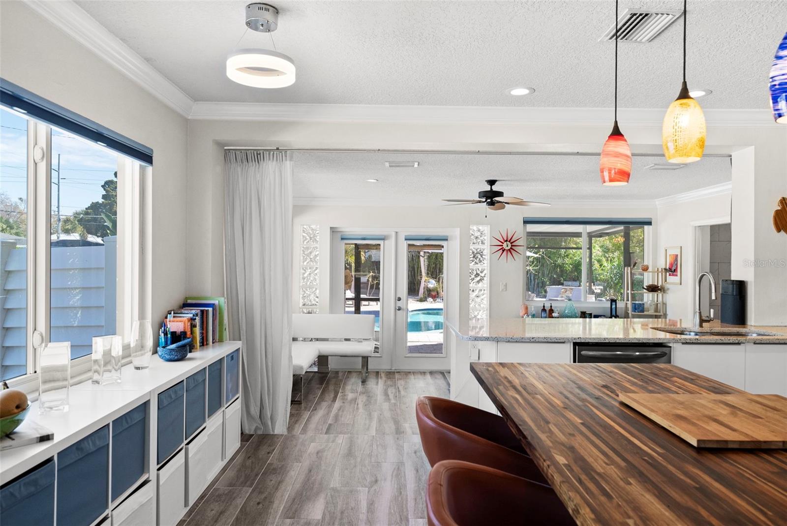 LARSEN PLACE - Residential