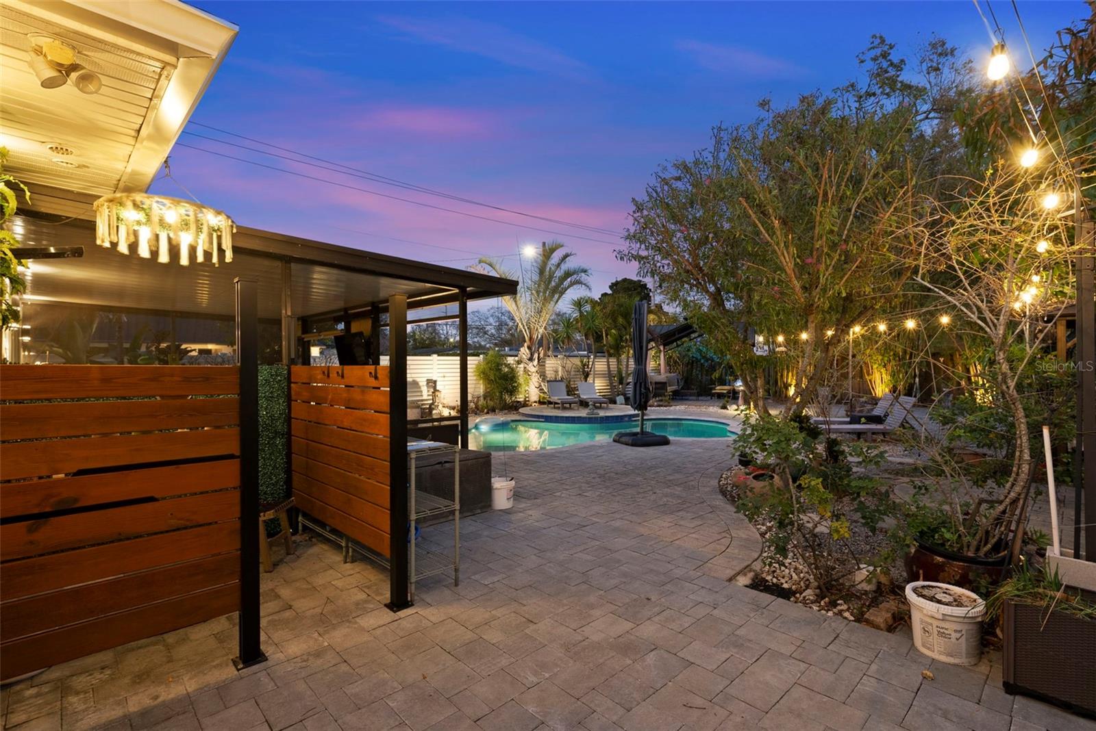 LARSEN PLACE - Residential