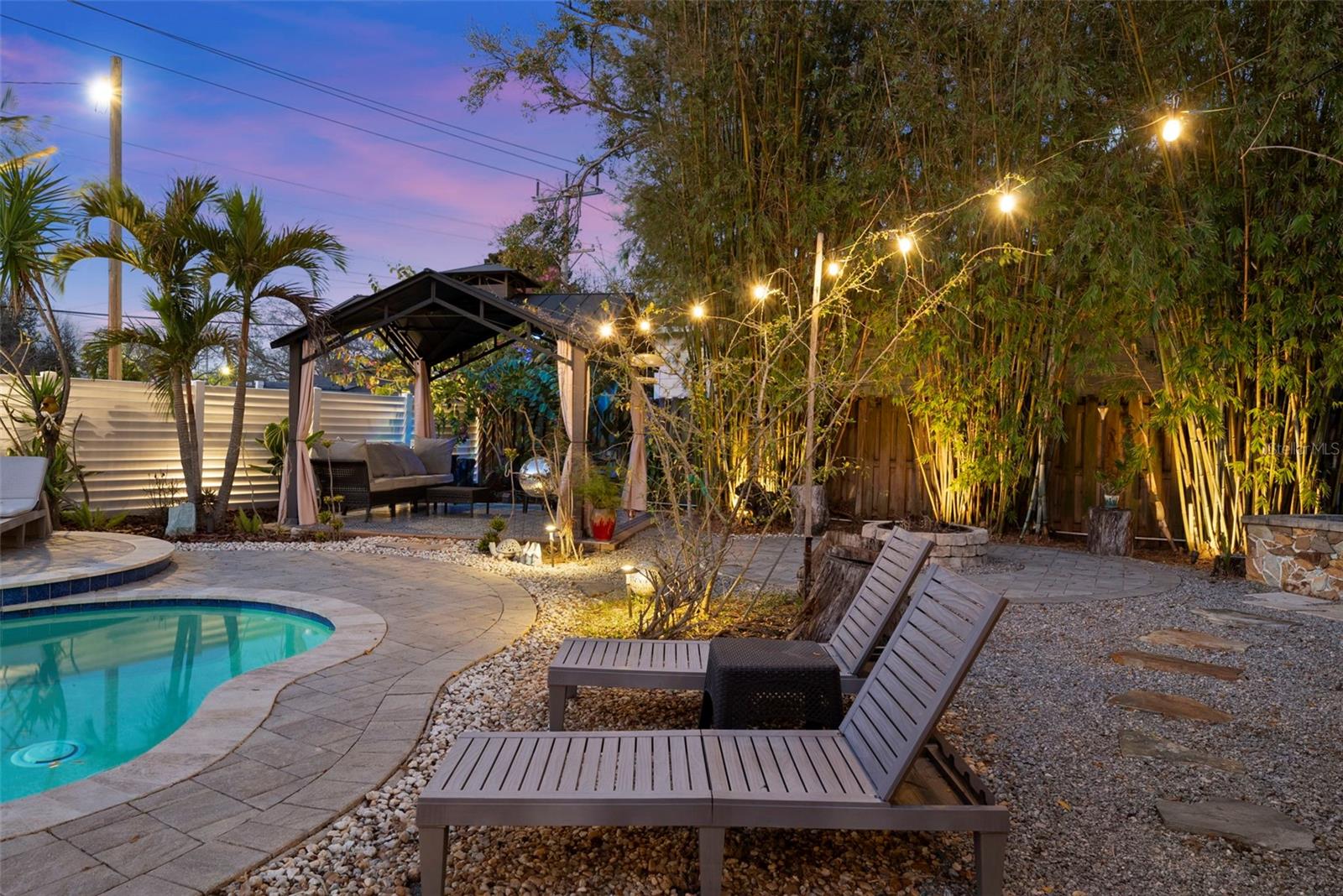 LARSEN PLACE - Residential