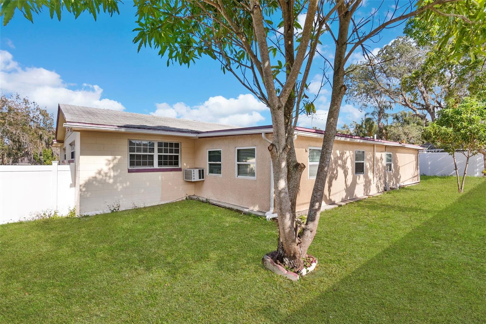 ROBINSWOOD HEIGHTS 5TH ADD - Residential