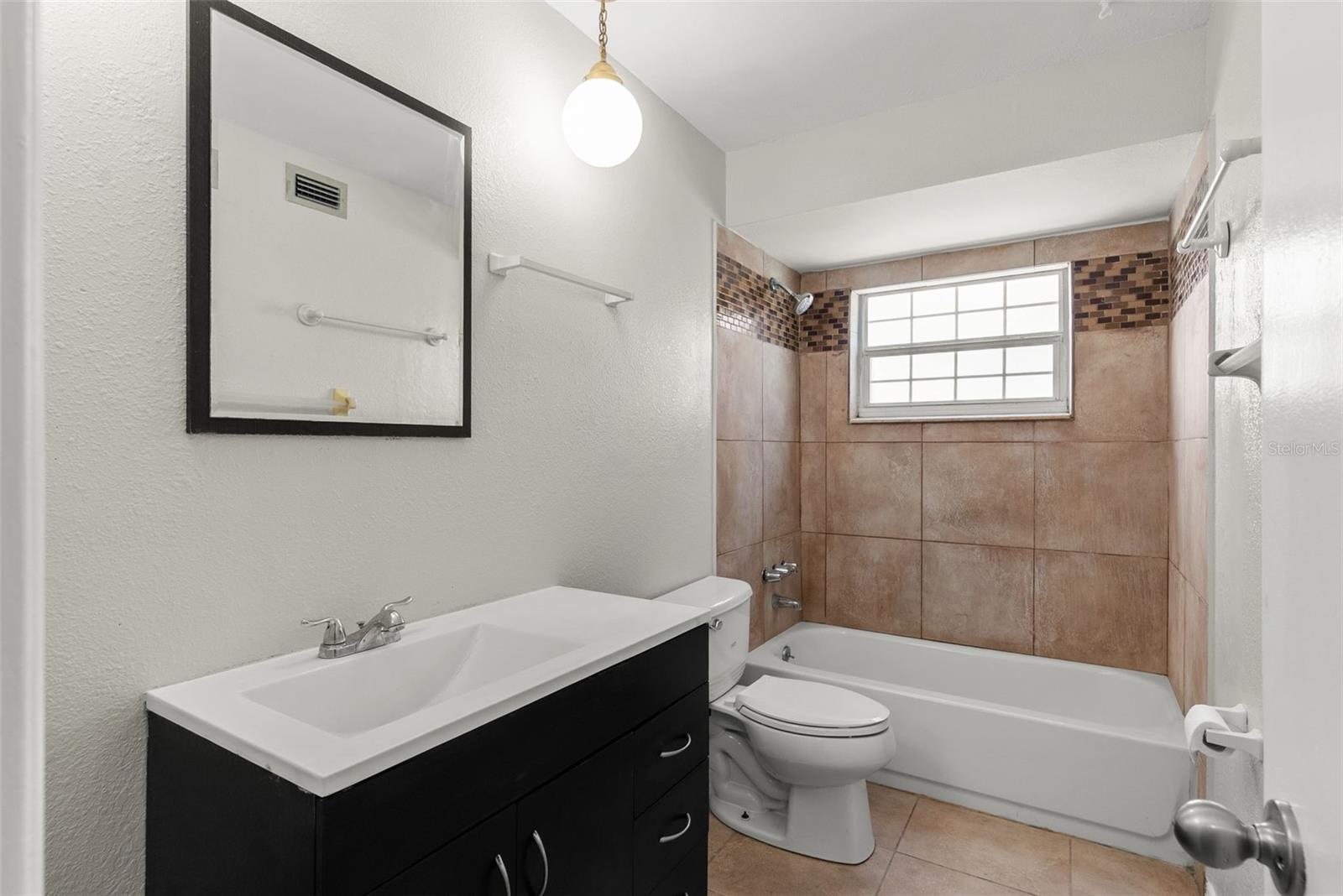 ROBINSWOOD HEIGHTS 5TH ADD - Residential