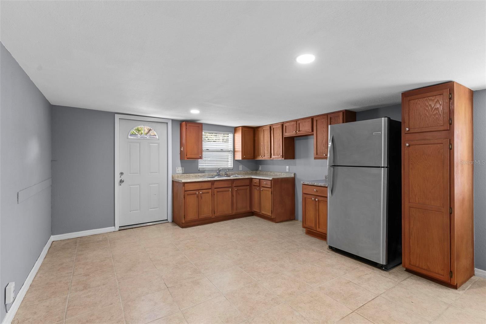 ROBINSWOOD HEIGHTS 5TH ADD - Residential