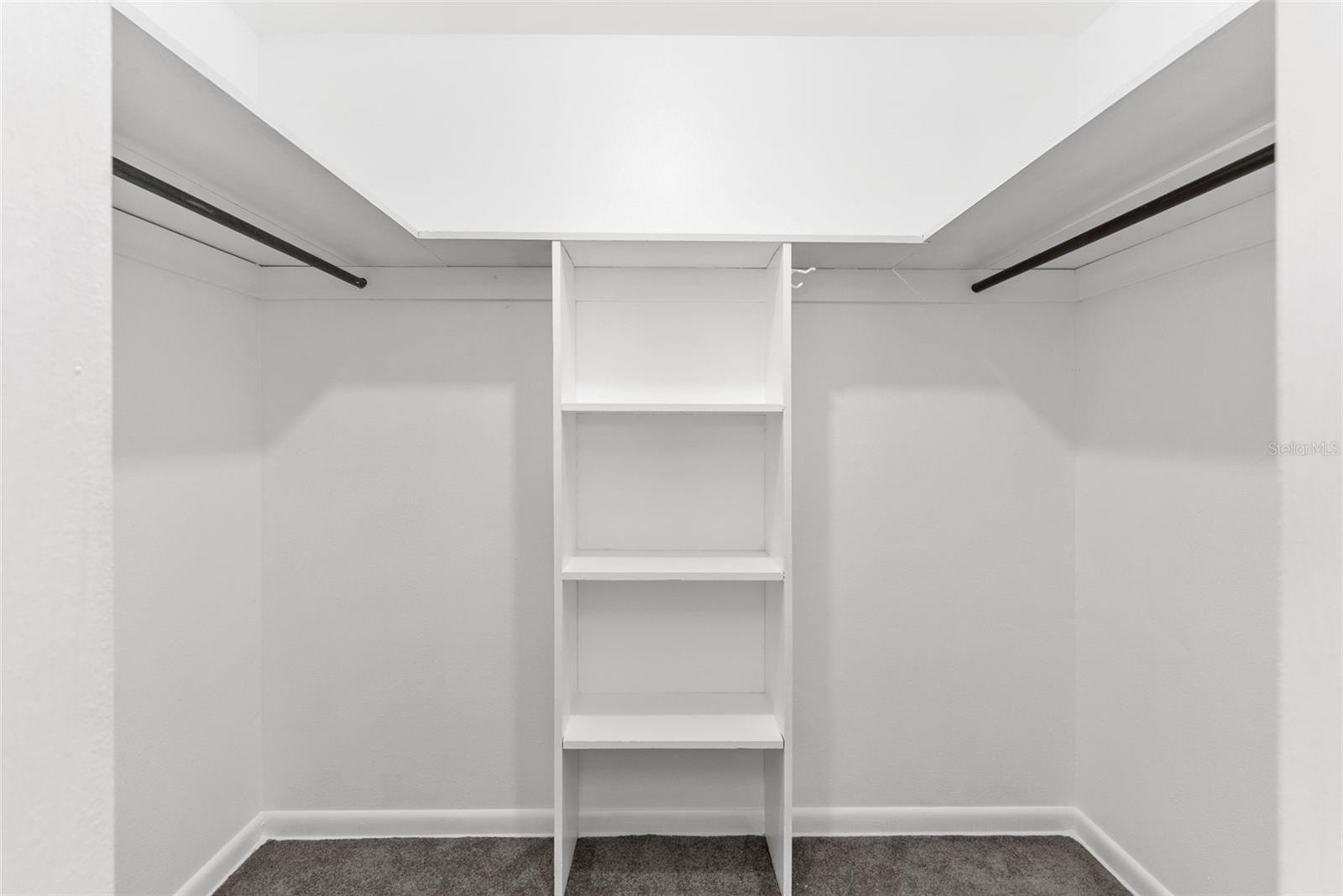 ROBINSWOOD HEIGHTS 5TH ADD - Residential