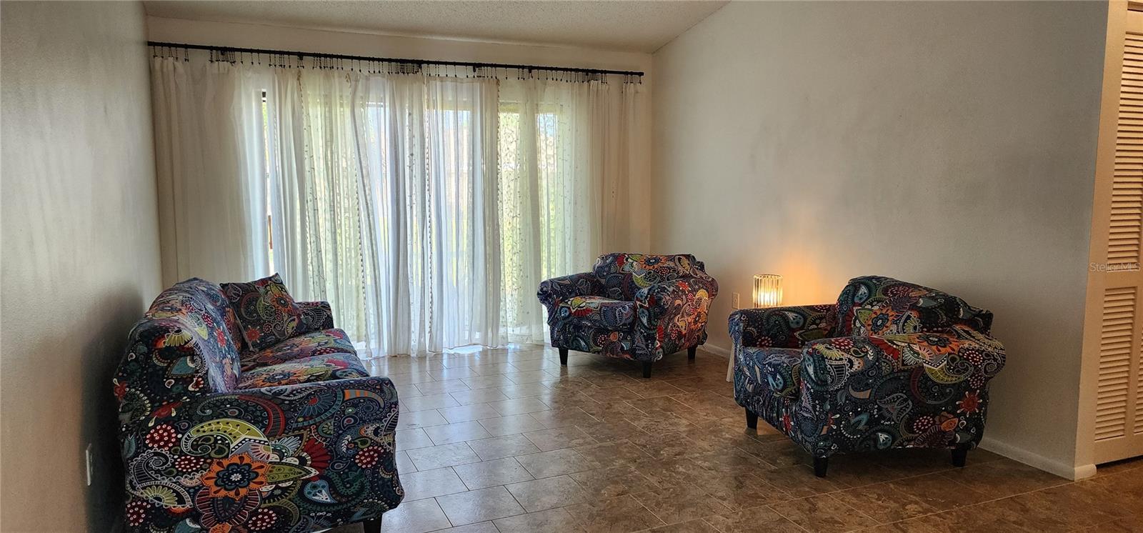 MEADOWCROFT SOUTH - Residential