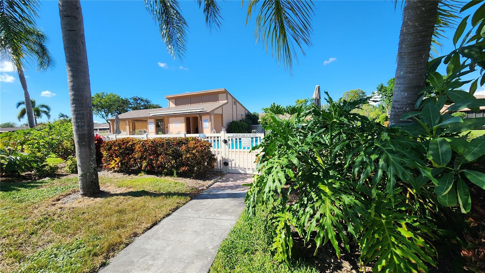 MEADOWCROFT SOUTH - Residential