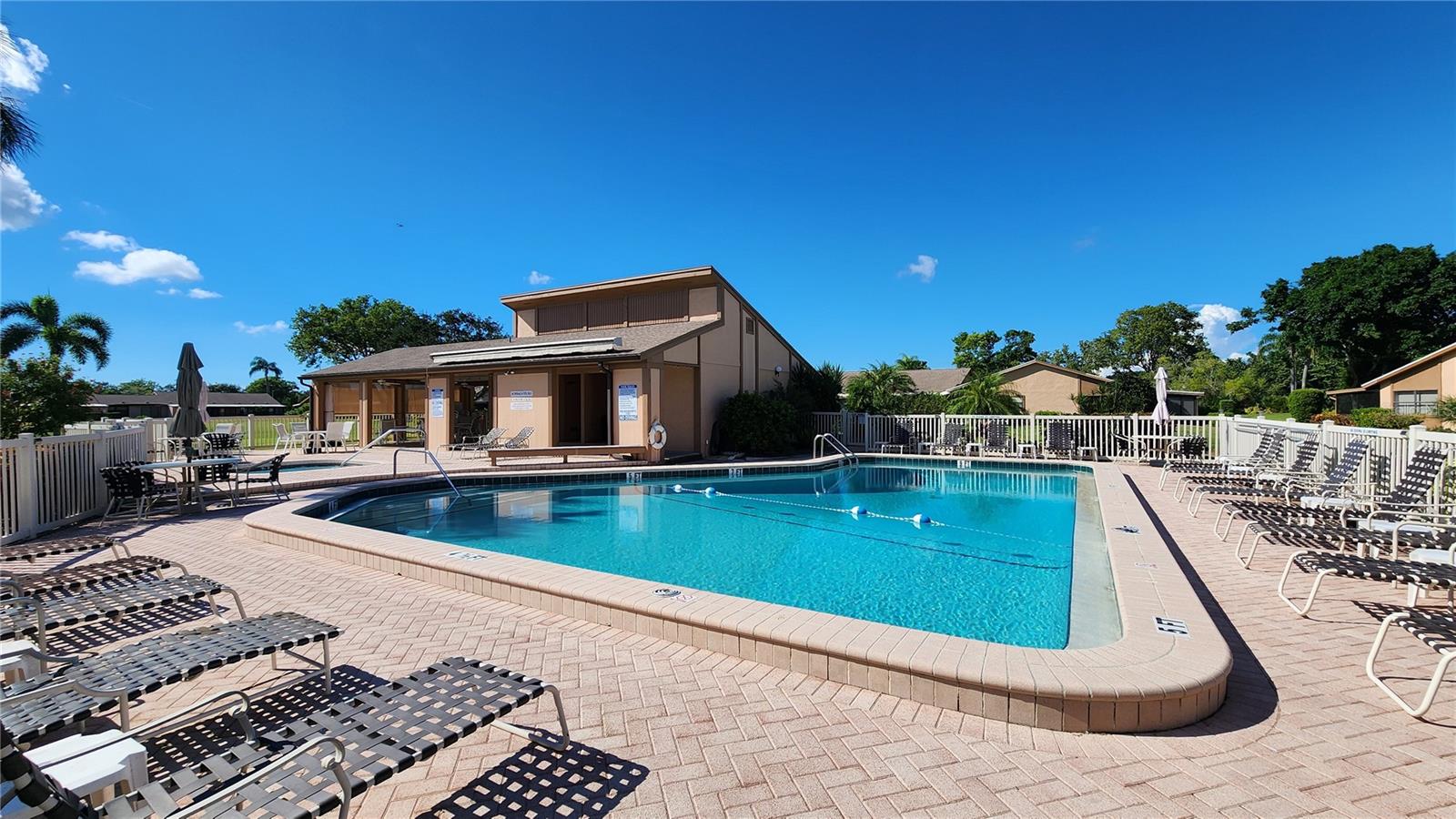 MEADOWCROFT SOUTH - Residential