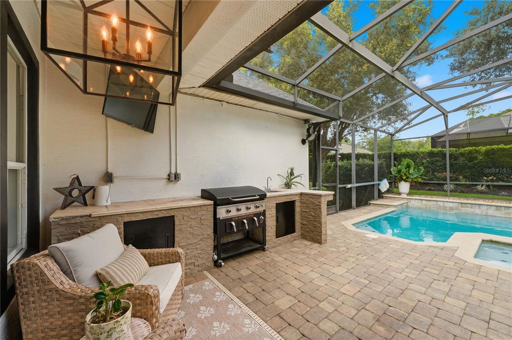 Photo of 109 Bedford Court, Deland, FL 32724 (MLS # V4949545)