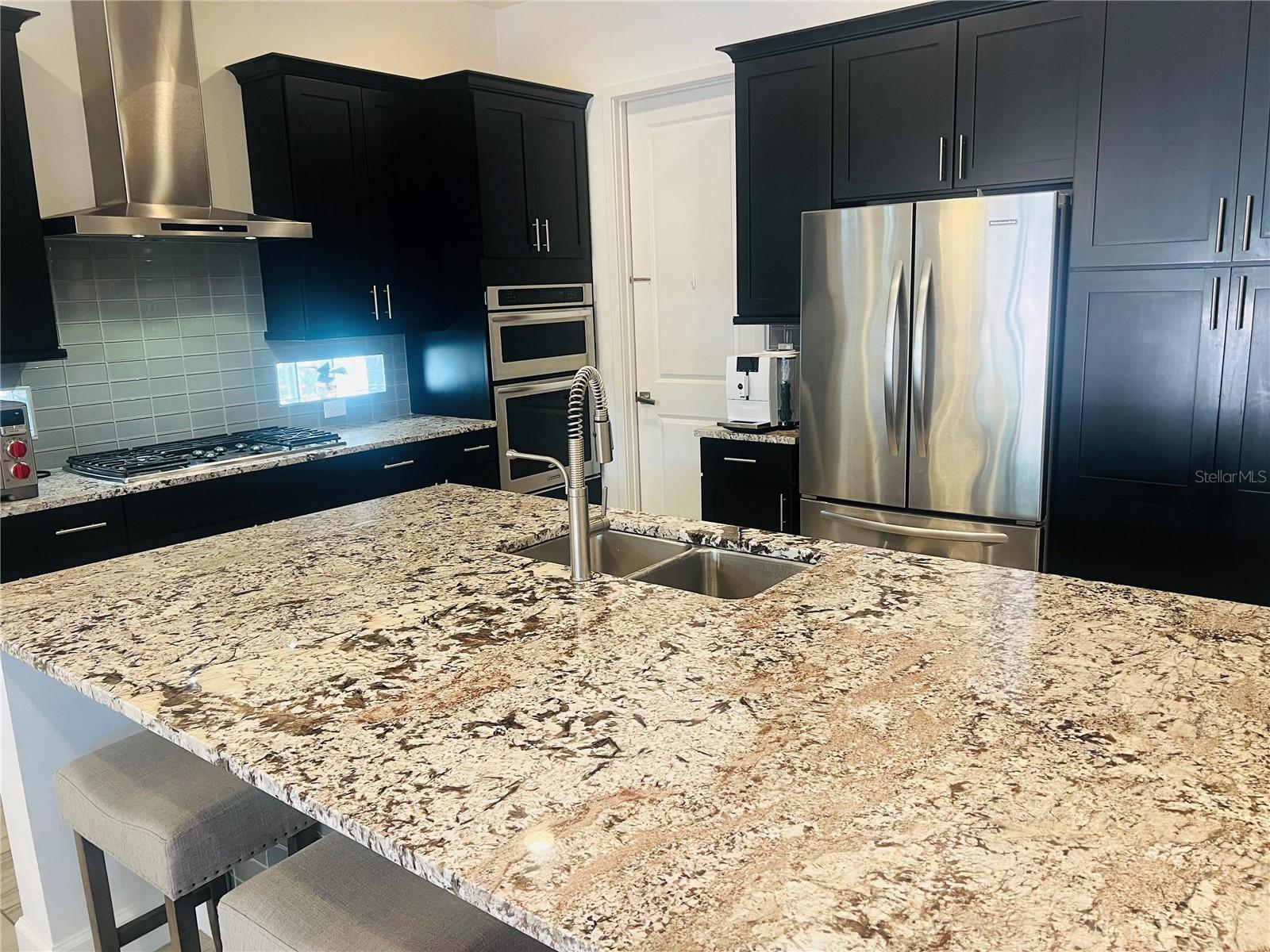 7689 TOSCANA BOULEVARD