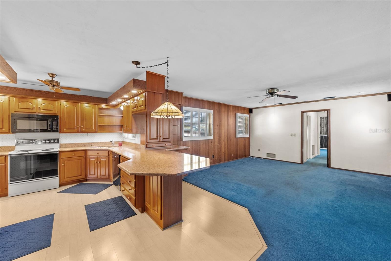 1353 EASTFIELD DRIVE