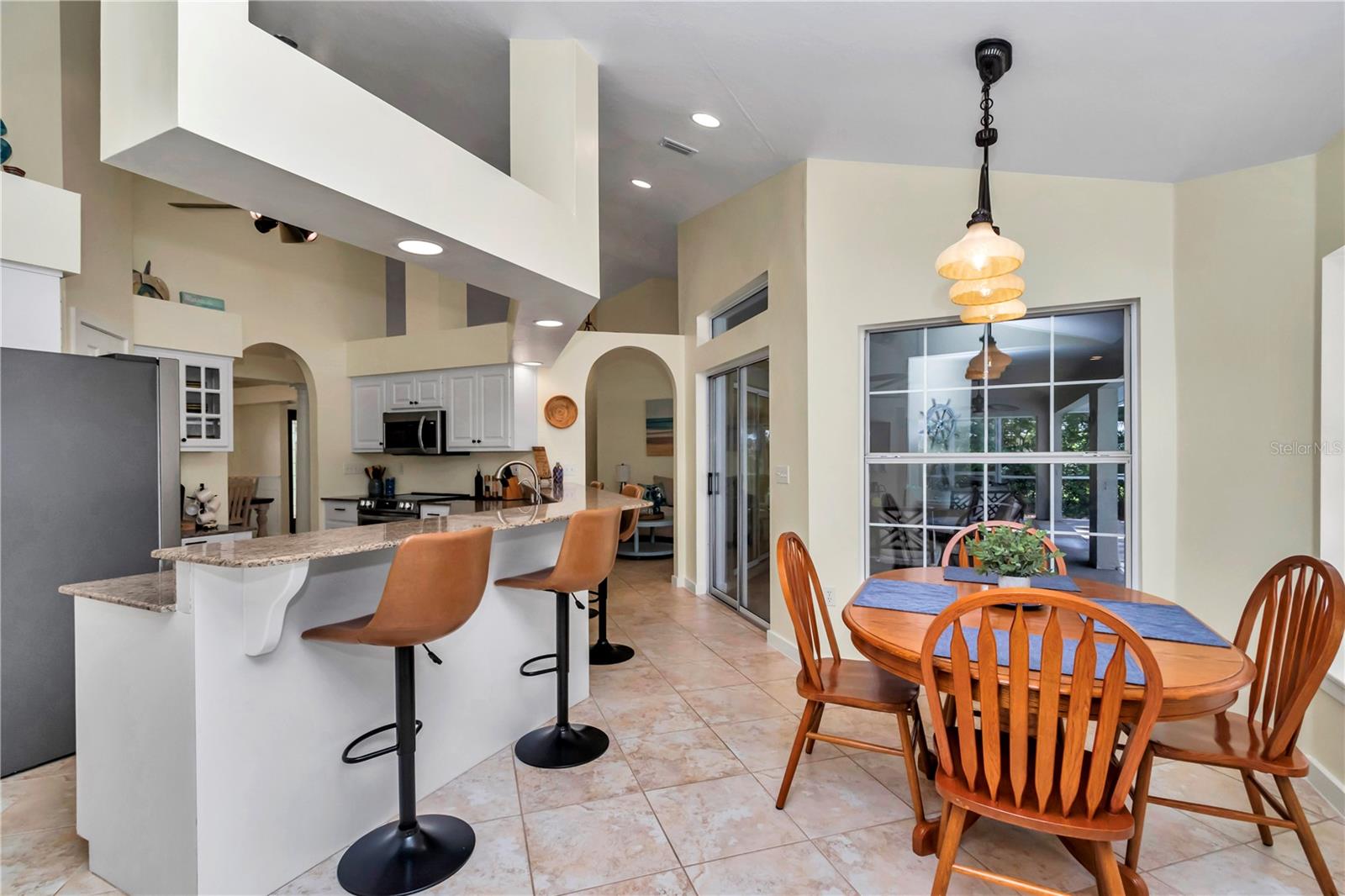 COUNTRY CLUB/OCALA UN 01 - Residential