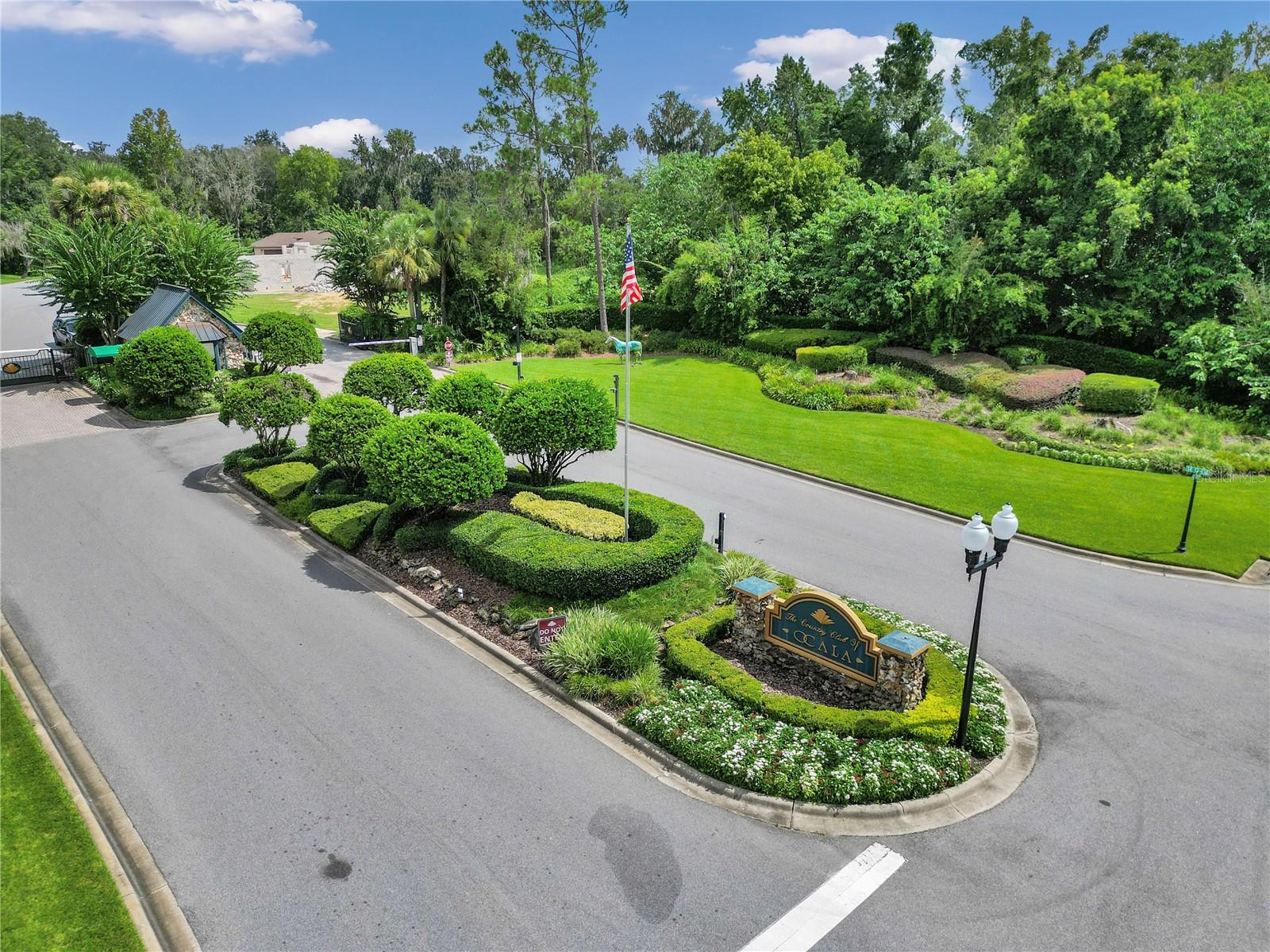 COUNTRY CLUB/OCALA UN 01 - Residential