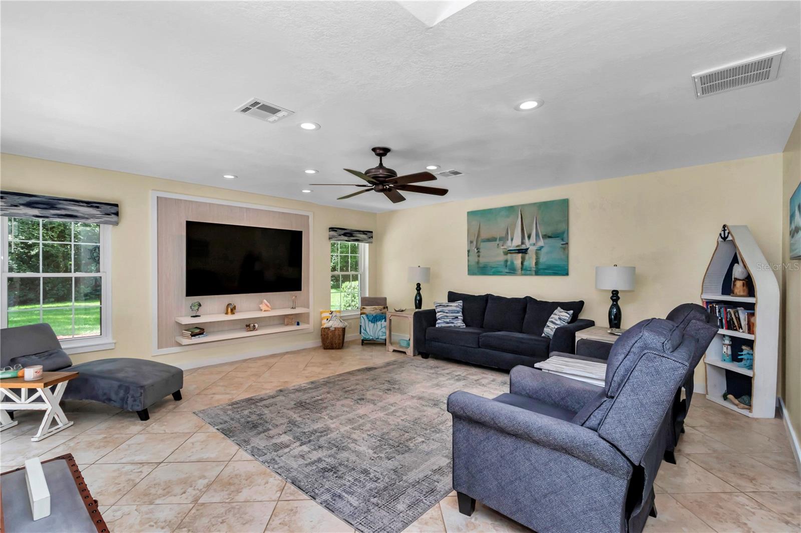COUNTRY CLUB/OCALA UN 01 - Residential