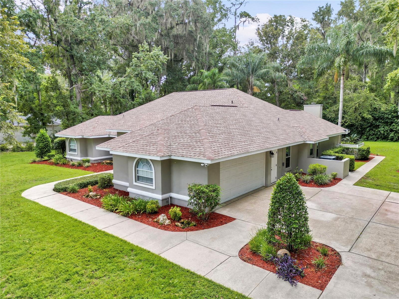 COUNTRY CLUB/OCALA UN 01 - Residential