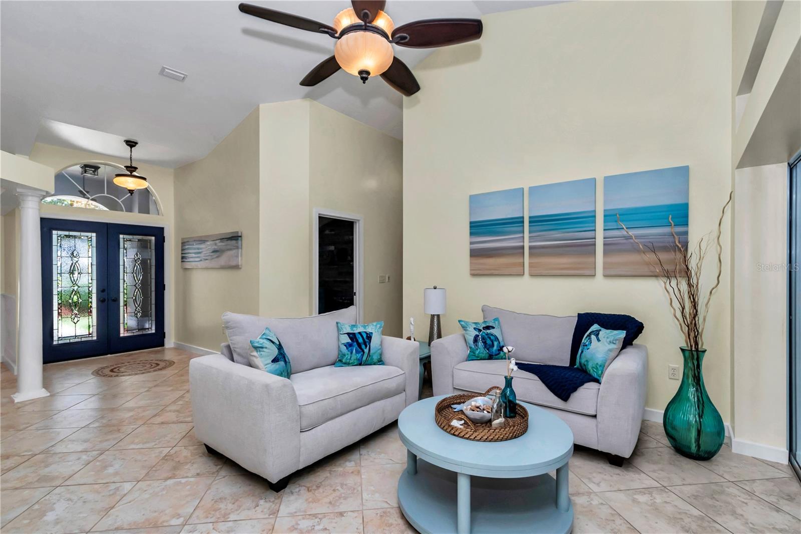 COUNTRY CLUB/OCALA UN 01 - Residential