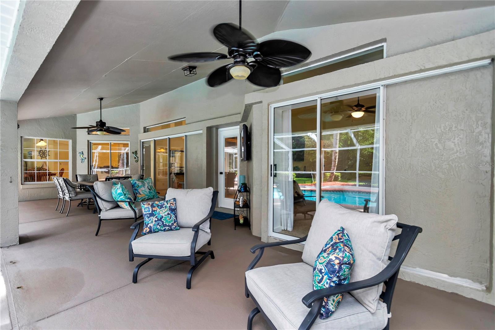 COUNTRY CLUB/OCALA UN 01 - Residential